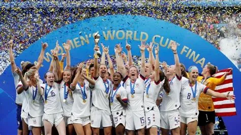 2019 FIFA Women’s World Cup: En Triumph för Colombian Fotboll och Xavier Hernández García, en Inspirerande Leddare